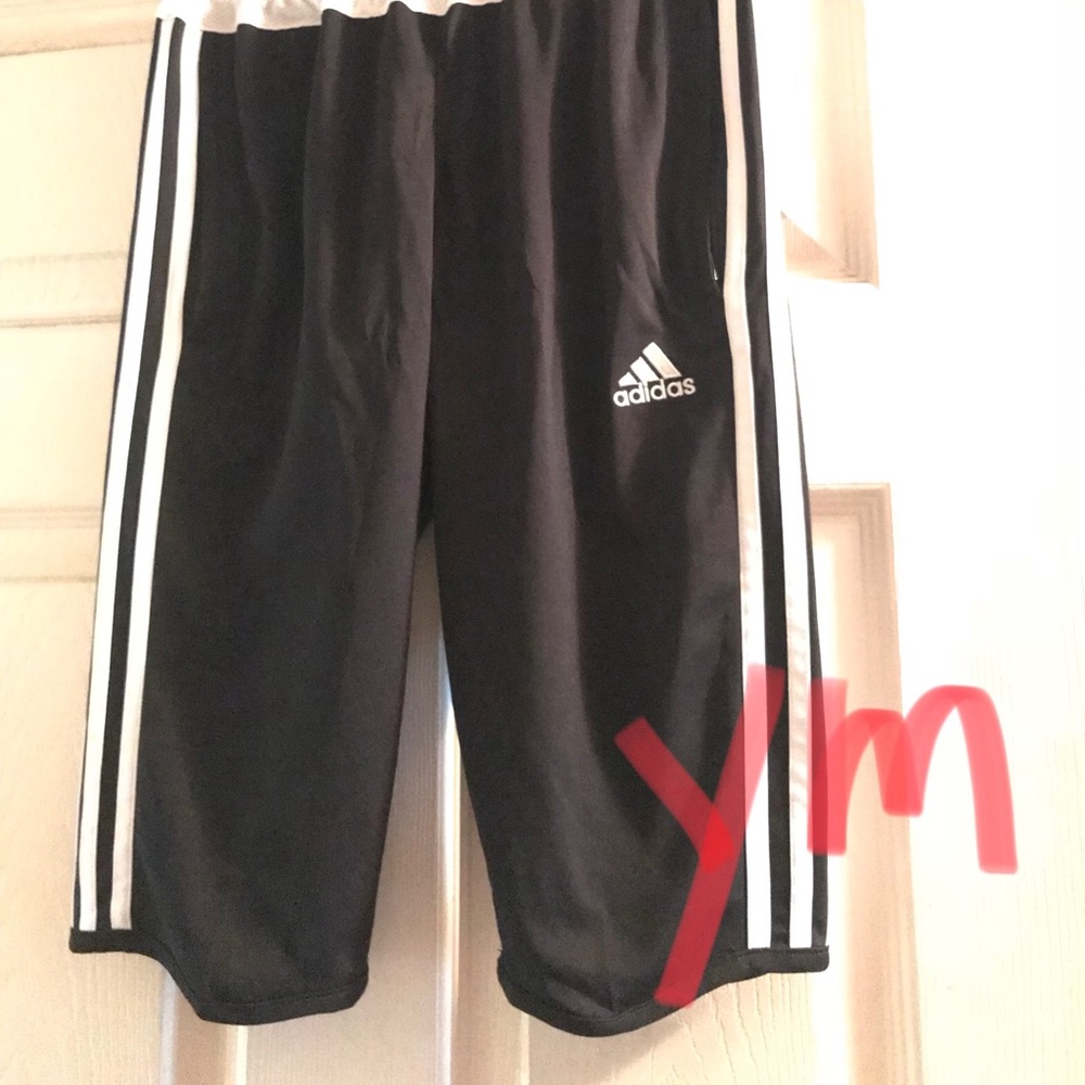 Adidas Capri youth Medium